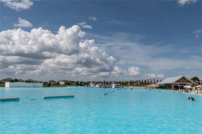 Building Photo - 16619 Mooner Plank Cir