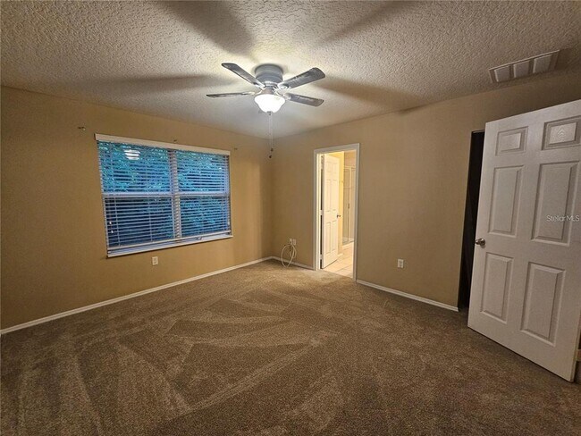 Building Photo - 622 Old Pine Ct