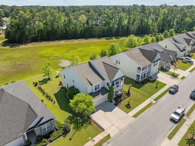 Building Photo - 8988 Cat Tail Pond Rd