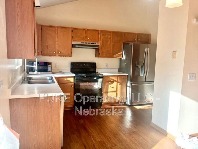 Building Photo - 7879 Bauman Ave