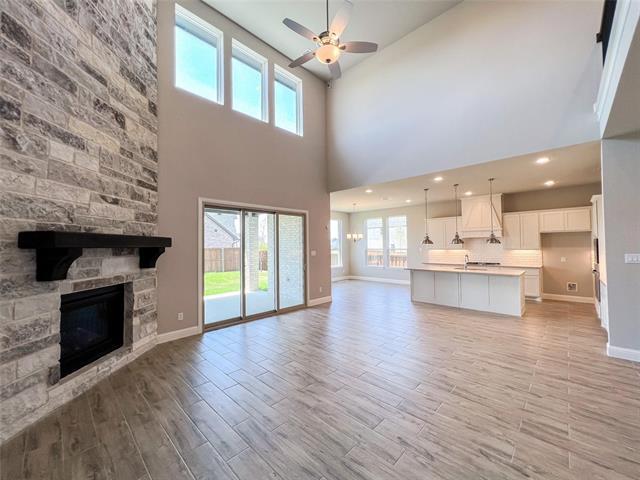 Building Photo - 2201 Essex Ct