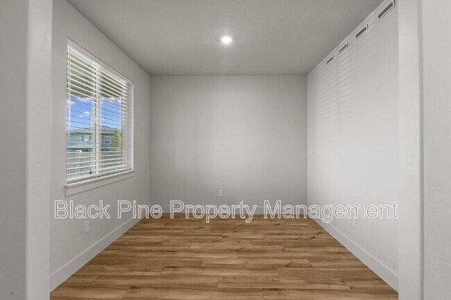 Building Photo - 11130 Aspen Hl Dr