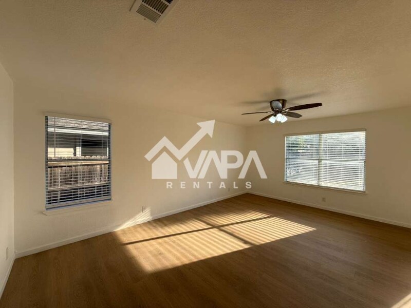 Building Photo - 4915 Brazoswood