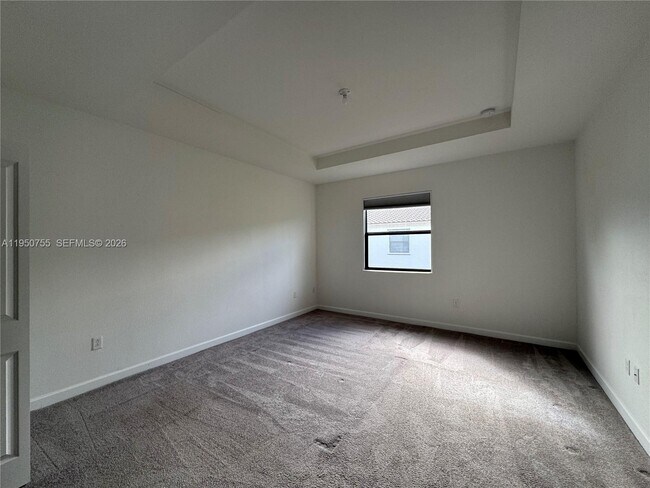 Building Photo - 11920 SW 244 Ln