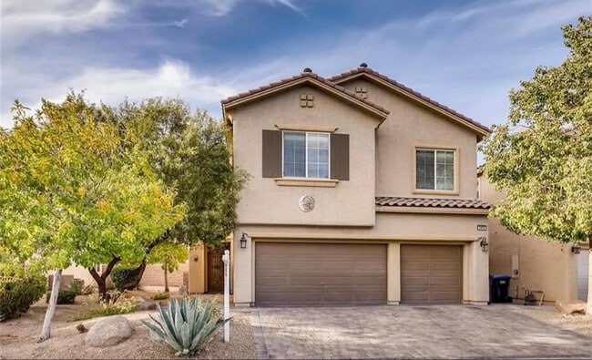 Building Photo - 3902 Burma Rd