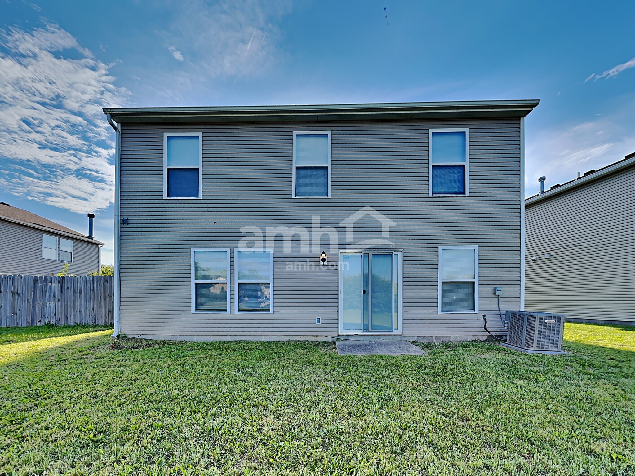 Building Photo - 6710 Waverhill Dr