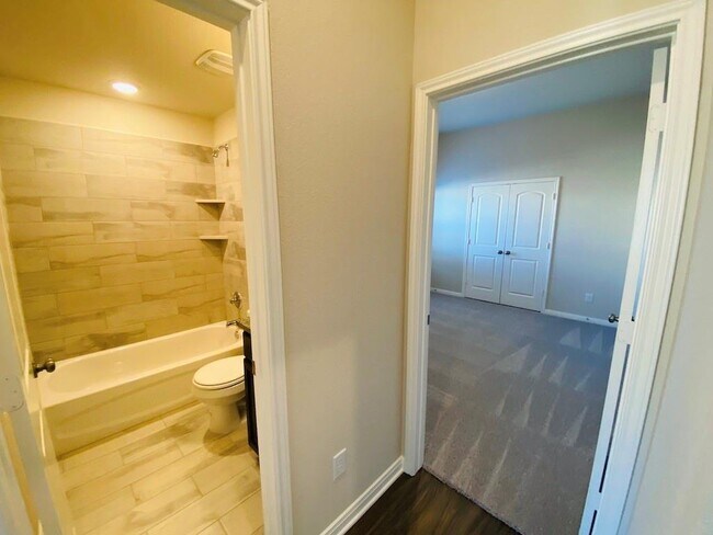 Building Photo - 5205 Leaning Tree