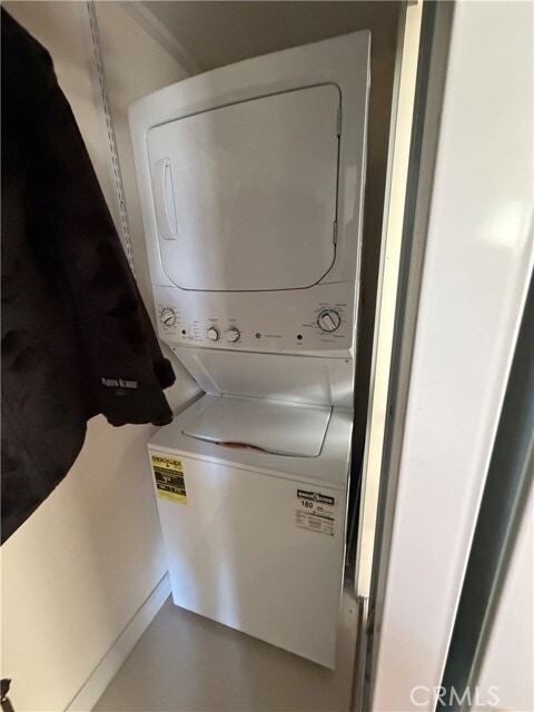 Building Photo - 24001 Bessemer St