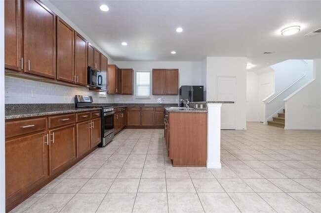 Building Photo - 133790 Ingelnook Dr