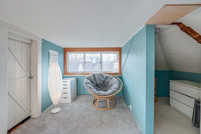 Building Photo - 2323 Elizabeth St