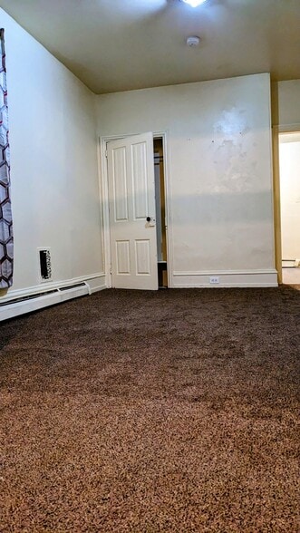 Building Photo - 730 Kohn St