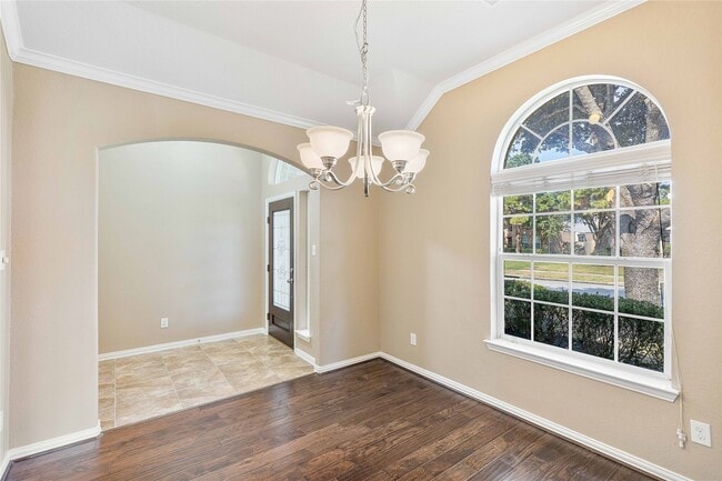 Building Photo - 13814 McKinney Creek Ln