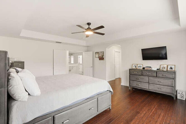 Building Photo - 1085 Center Stone Ln