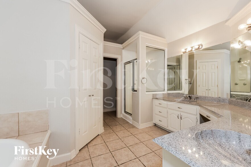 Building Photo - 846 Robin Meadow Ct