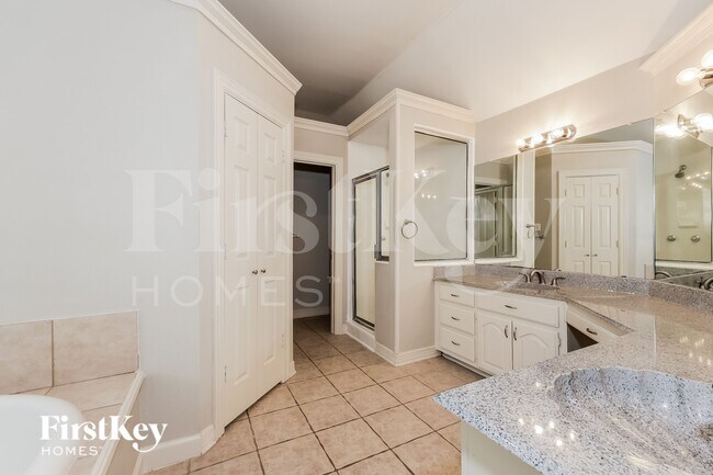 Building Photo - 846 Robin Meadow Ct