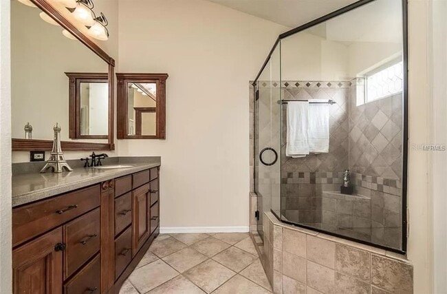 Building Photo - 1442 Lake Shore Ranch Dr