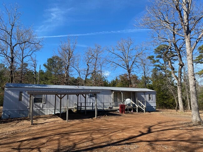 Building Photo - 1736 Co Rd 4223