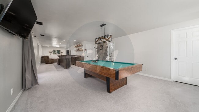 Building Photo - Remodeled Gem in Briargate