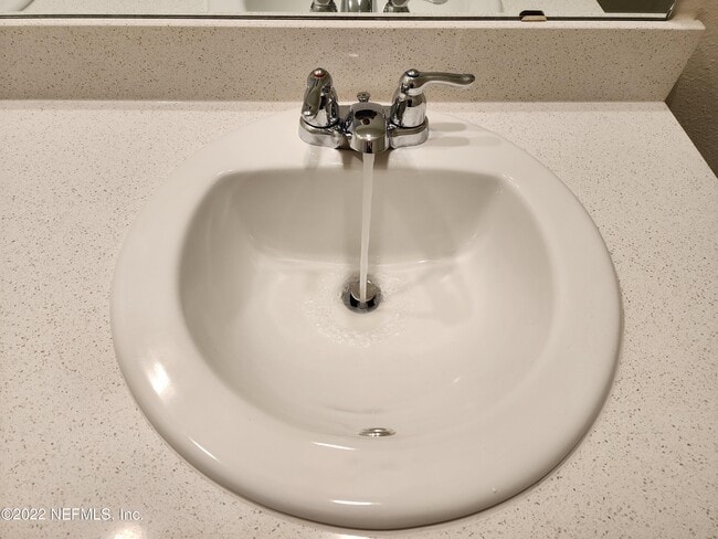 Building Photo - 3035 Lucille Ln