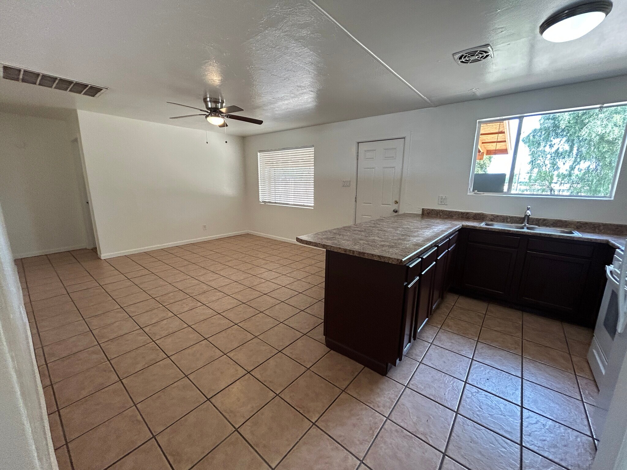 Building Photo - 5132 W Osborn Rd