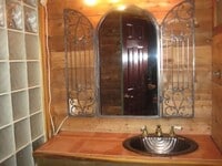 Building Photo - 2712 Whitis Ave