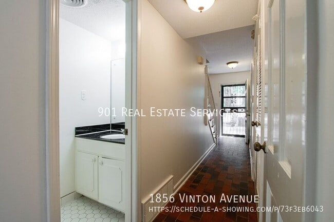 Building Photo - 1856 Vinton Ave