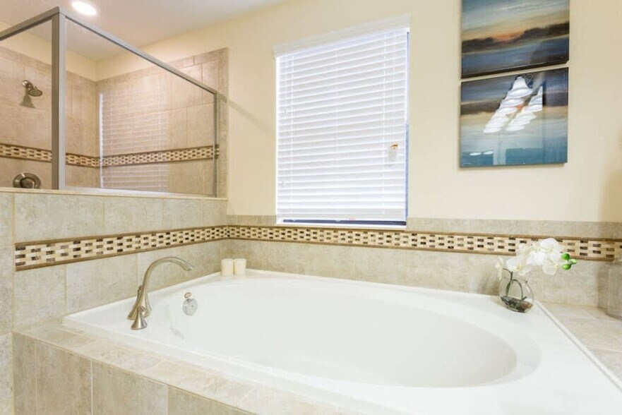 Building Photo - 1441 Rolling Fairway Dr