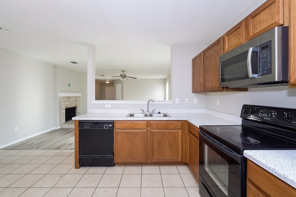 Building Photo - 3969 Irish Setter Dr