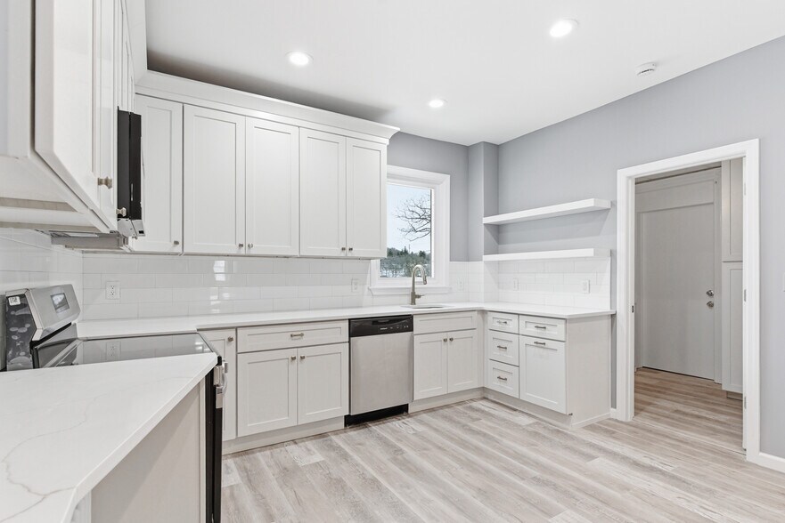 Building Photo - 20 McGregor Ave