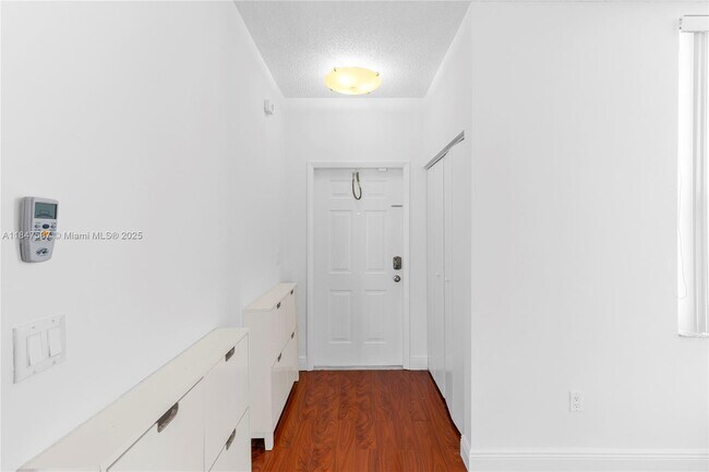 Building Photo - 1445 NW 154th Ln