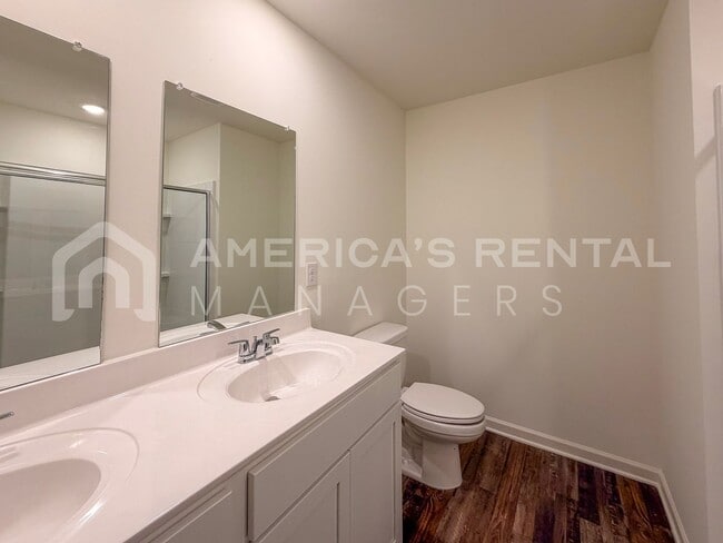 Building Photo - New Construction & Modern Living in Sandy Ridge!