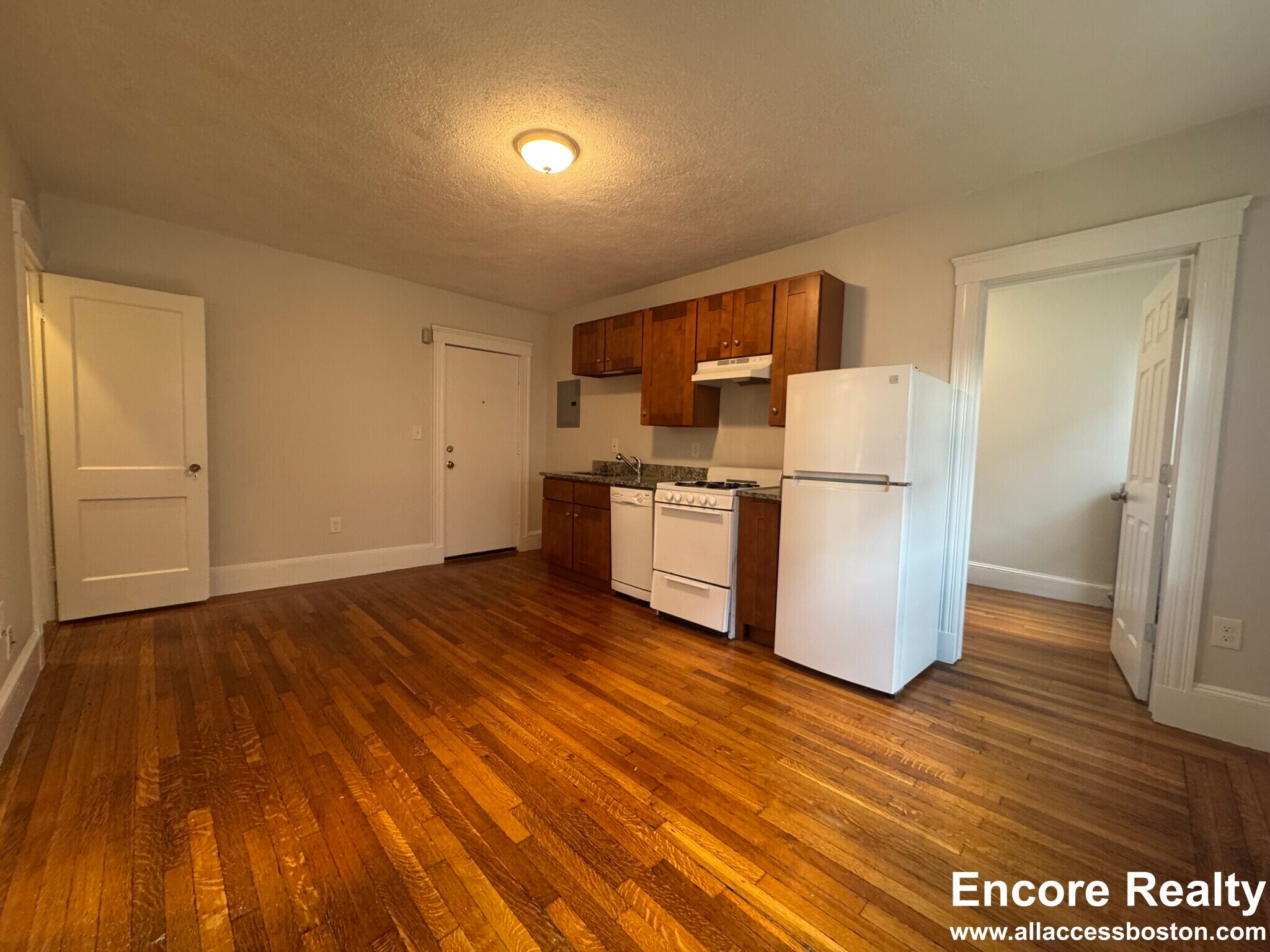 Building Photo - 1630 Commonwealth Ave