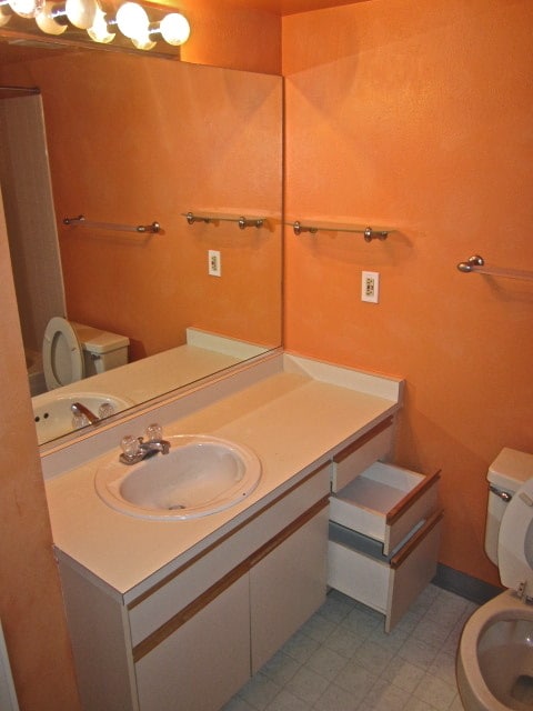 Building Photo - Spacious One Bedroom Condo In South Boulder.