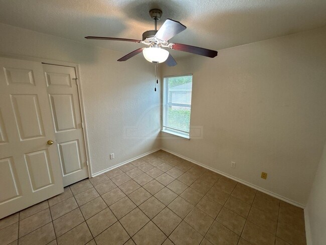 Building Photo - 306 Jeff Gordon Dr