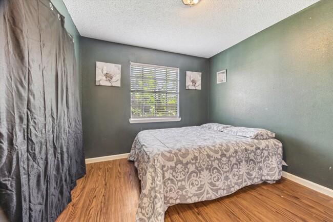 Building Photo - 5707 Cripple Brook Ct