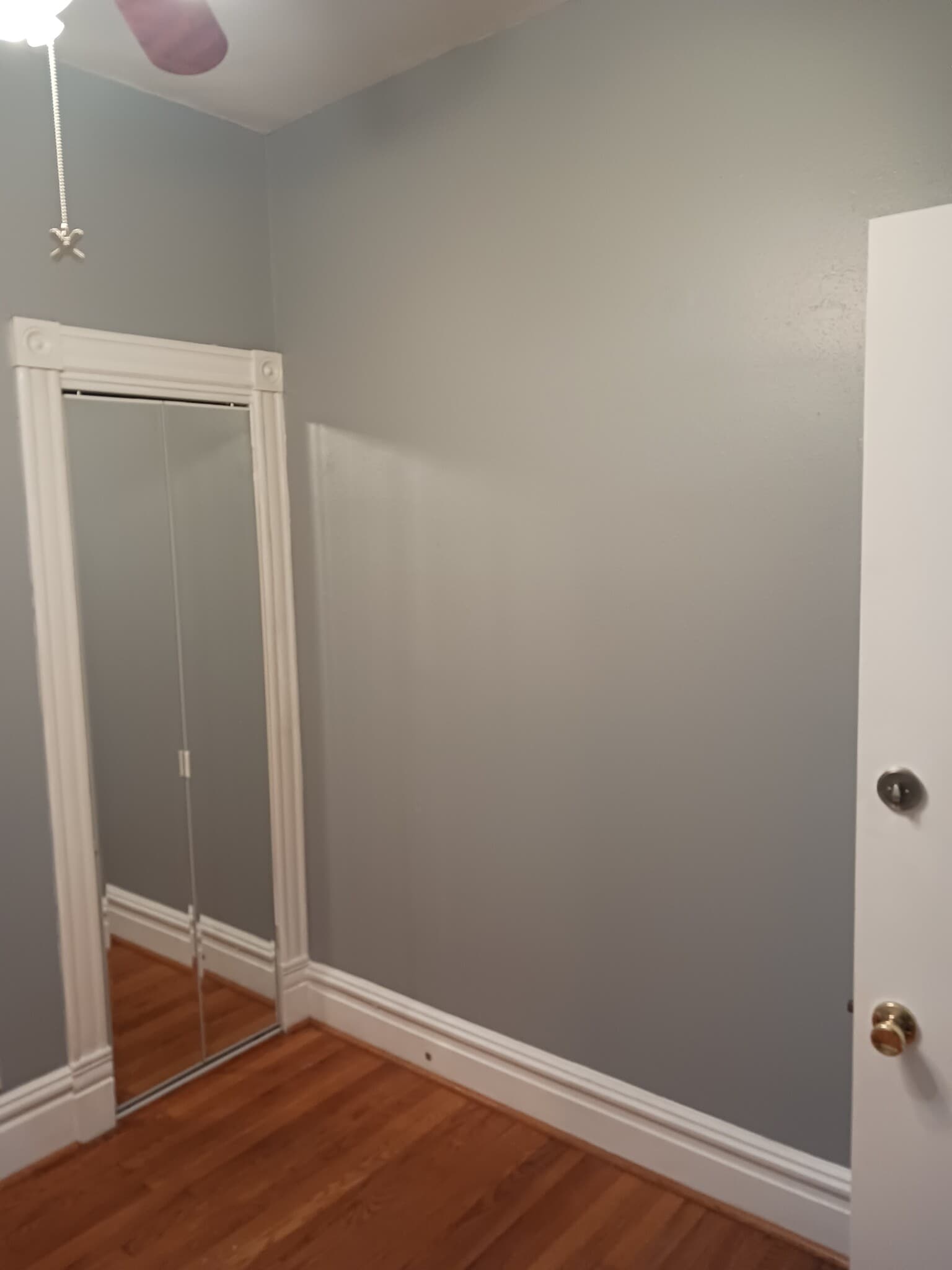 2nd bedroom 9' x 8'6" - 2342 Arkansas Ave