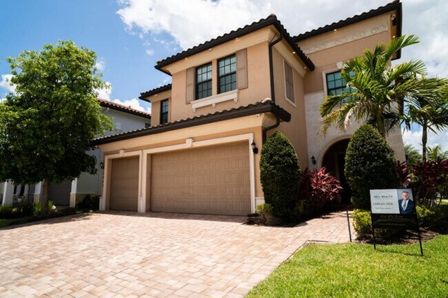 Building Photo - 8665 E Baypoint Cir