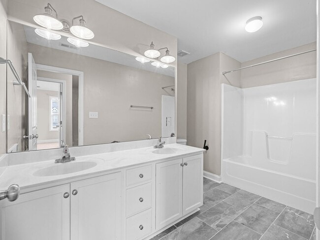 Building Photo - Williamsburg Plantation Beauty