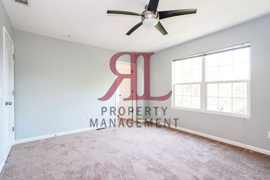 Building Photo - 5845 Marble Creek St
