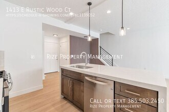 Building Photo - 1413 E Rustic Wood Ct