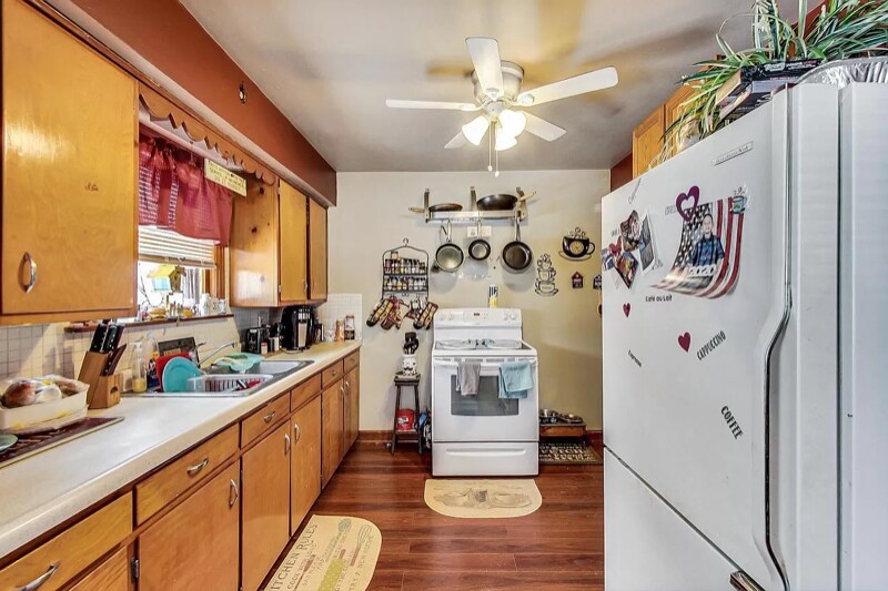 Building Photo - 2402 S 83rd St