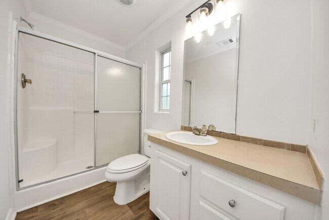 Building Photo - 6526 Carver Rd