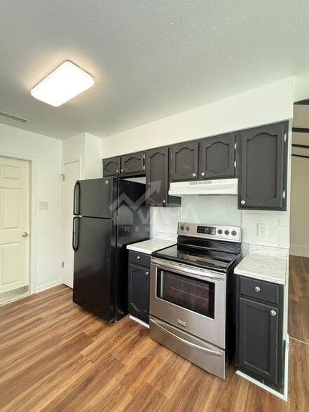 Building Photo - 14419 Briarlake St