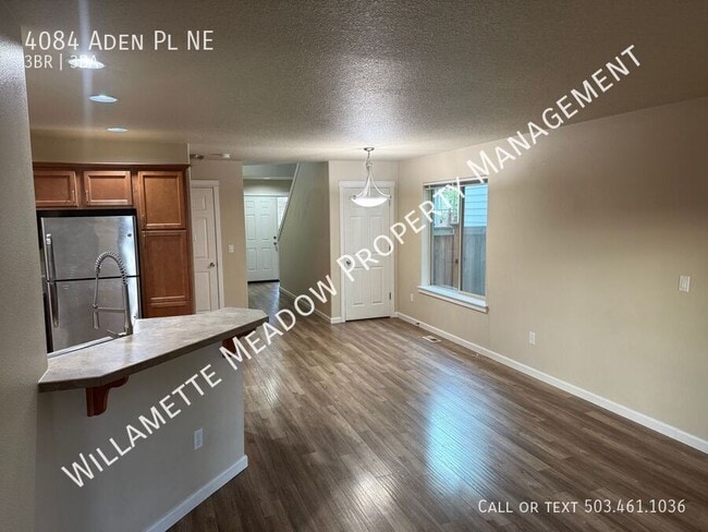 Building Photo - 4084 Aden Pl NE