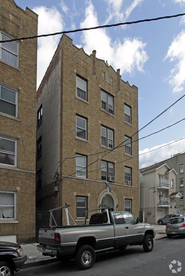 46 Vroom Street - 46 Vroom St