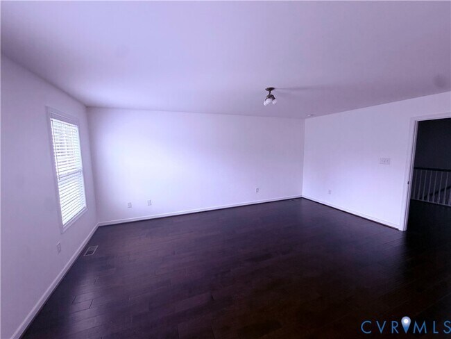 Building Photo - 11443 Hayloft Ln