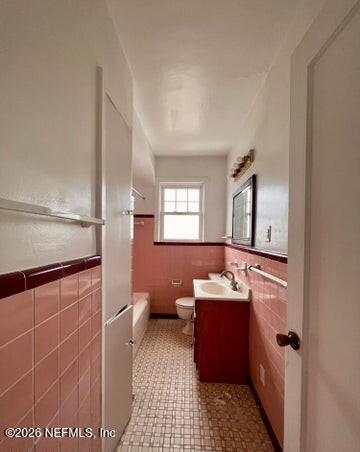 Building Photo - 935 Landon Ave