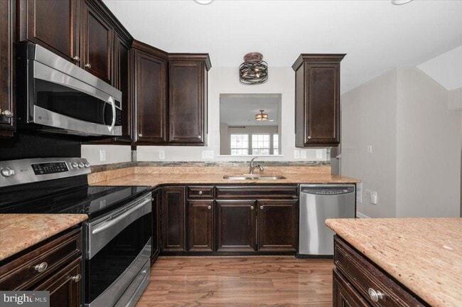 Building Photo - 7 New Gate Ct