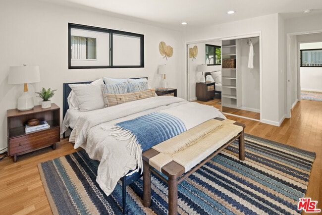 Building Photo - 2613 5th St