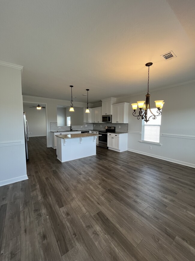 Building Photo - 3627 Finley Ct